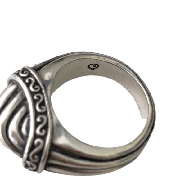 Brighton domed Sterling Silver ring. Size 6 beautiful sterling ring. 925 - Picture 4 of 6